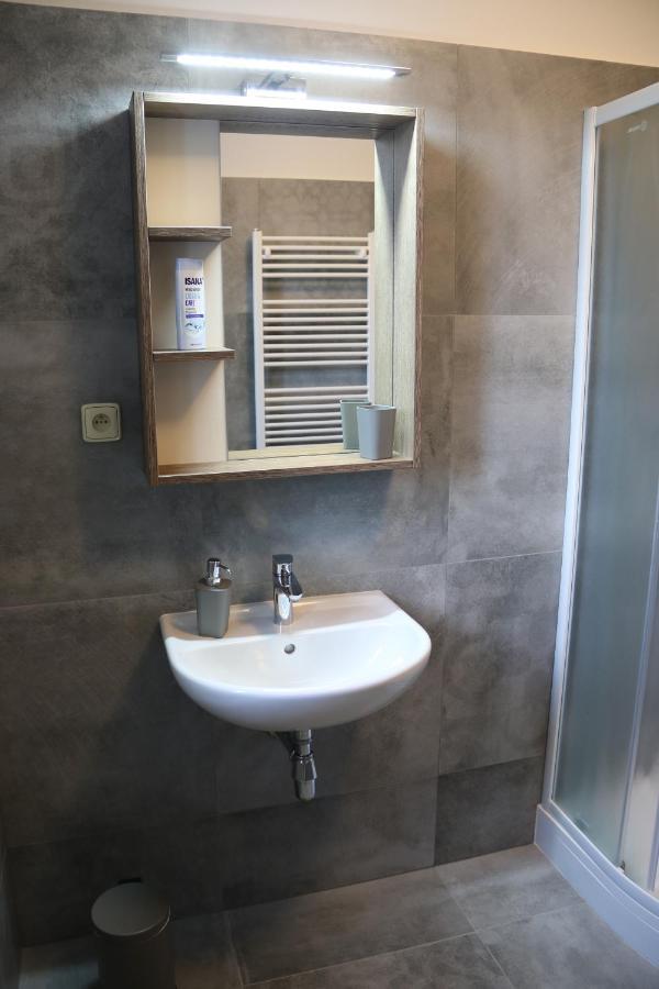 Apartmany Lama Hradec nad Moravici Exterior photo